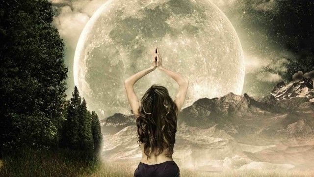 Ritual Simples de Lua Cheia para Prosperidade